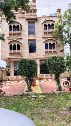 Hotel Sai Jharna